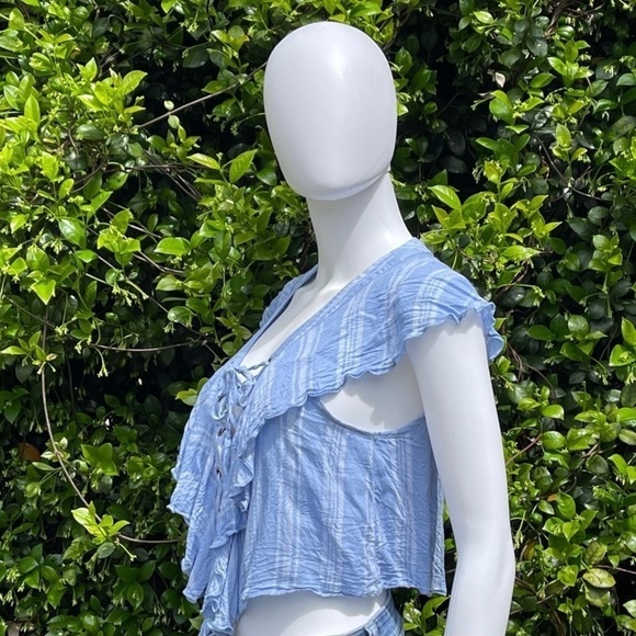 💋SHOW Me Your Mumu Boho Blue Striped Ruffle Lace Tie Front Crop Blouse - Picture 12 of 13